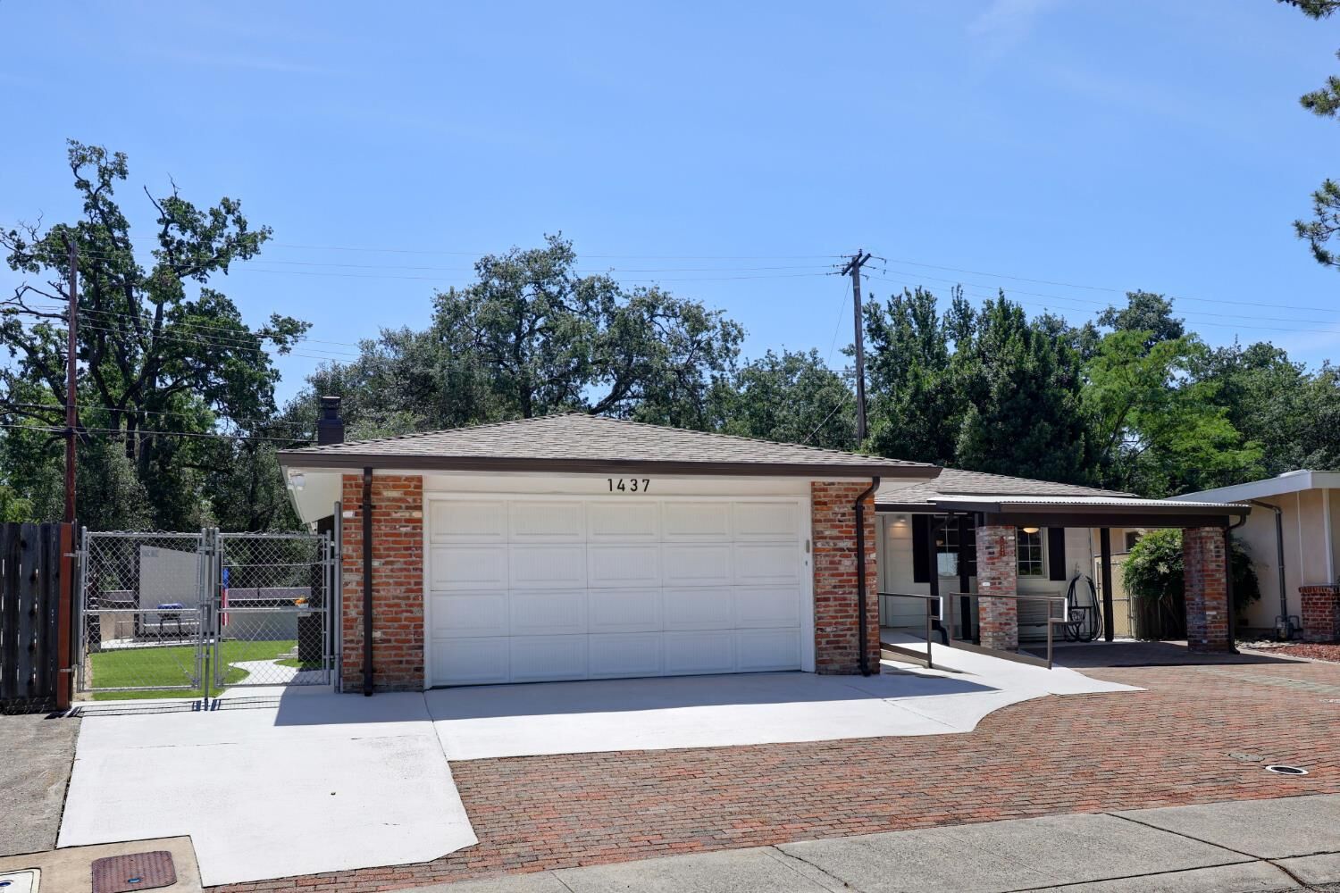 Property Photo:  1437 Tiffany Circle  CA 95661 