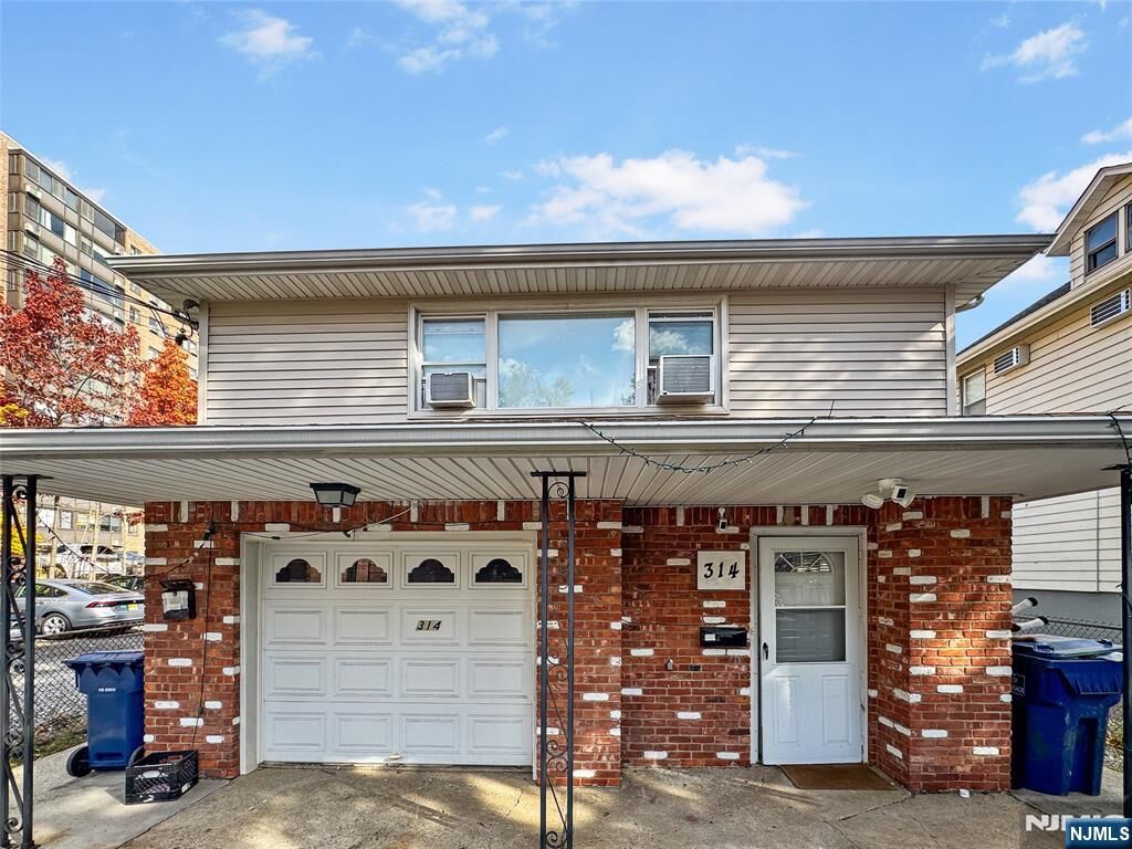 Property Photo:  314 Atlantic Street  NJ 07601 