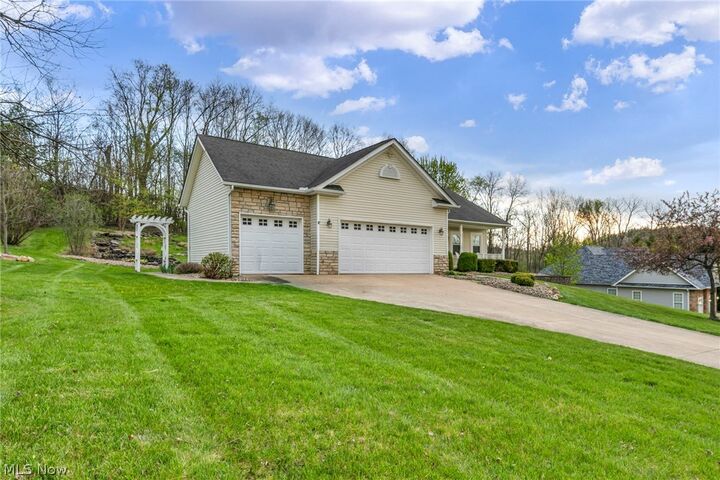 Property Photo: 3519 Lake Ridge Drive OH 44256