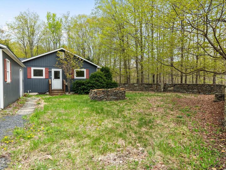 Property Photo:  1593 North Road  VT 05461 