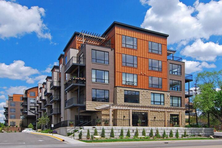 Property Photo:  3104 W Lake Street 103  MN 55416 