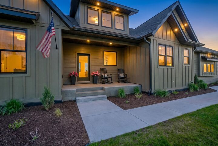 Property Photo:  908 Gavin Pass  WI 54016 