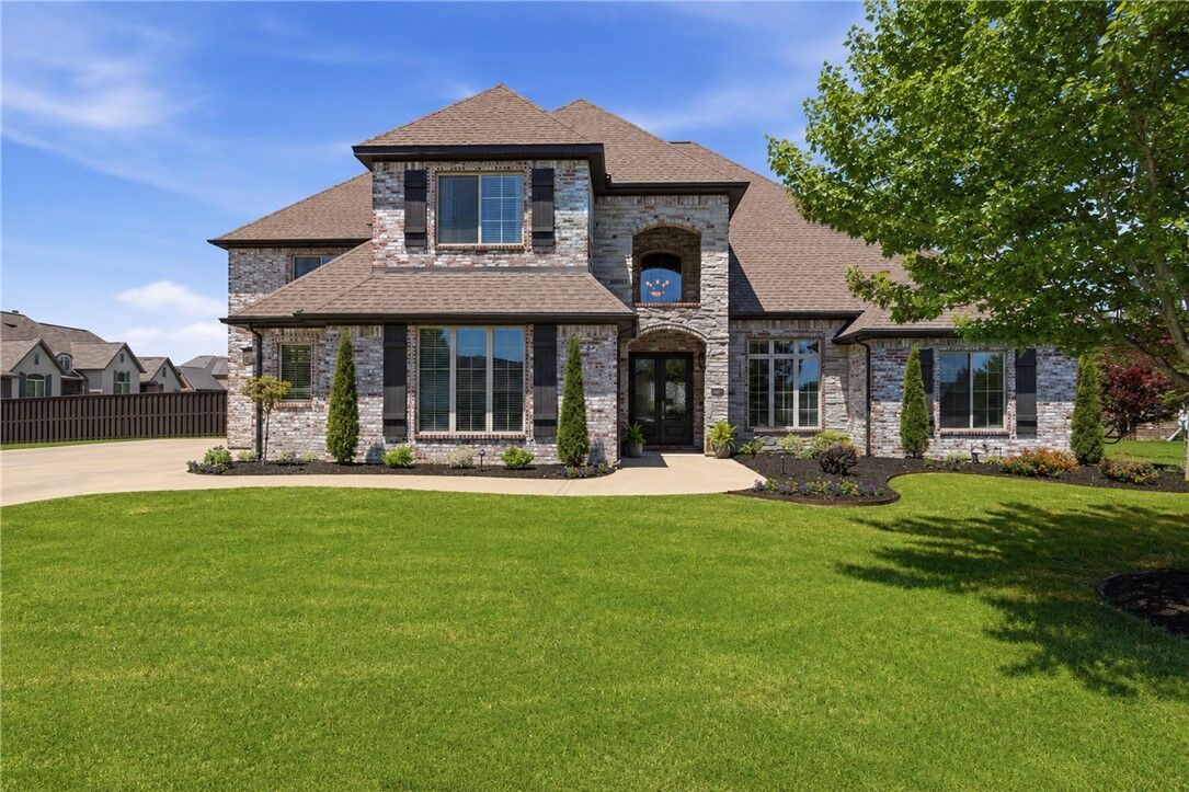 Property Photo:  3111 Oak Tree Drive  AR 72719 