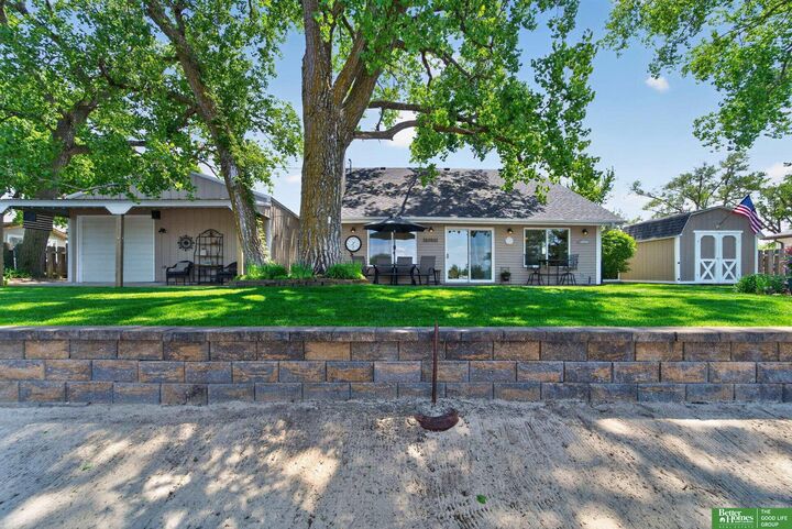 Property Photo: 3021 Sunset Drive NE 68016