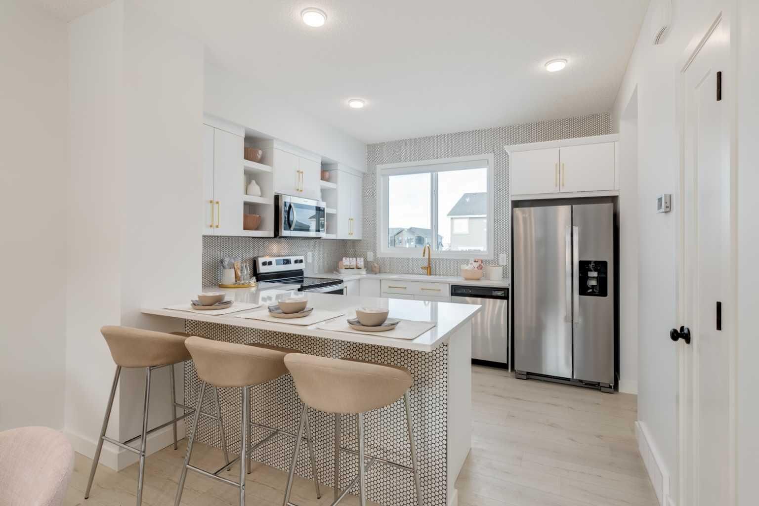 Property Photo:  20544 Sheriff King Street SW  AB T2X 6T5 