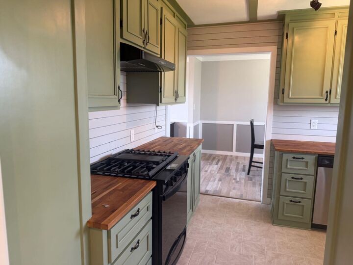 Property Photo:  334 McEwan St.  AB T0L 1A0 