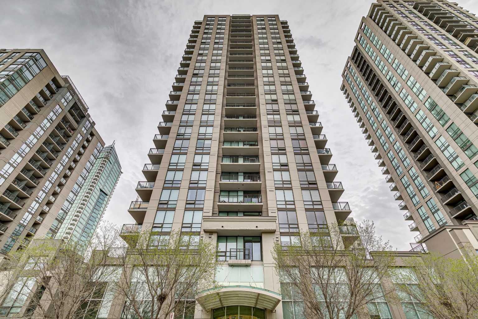 Property Photo:  1118 12 Avenue SW 806  AB T2R 0P4 