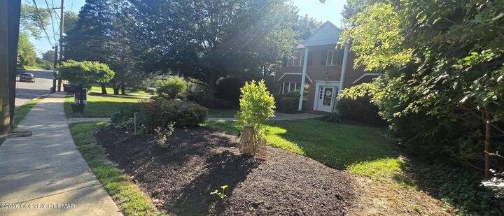 Property Photo:  8200 Cadwalader Avenue  PA 19027 