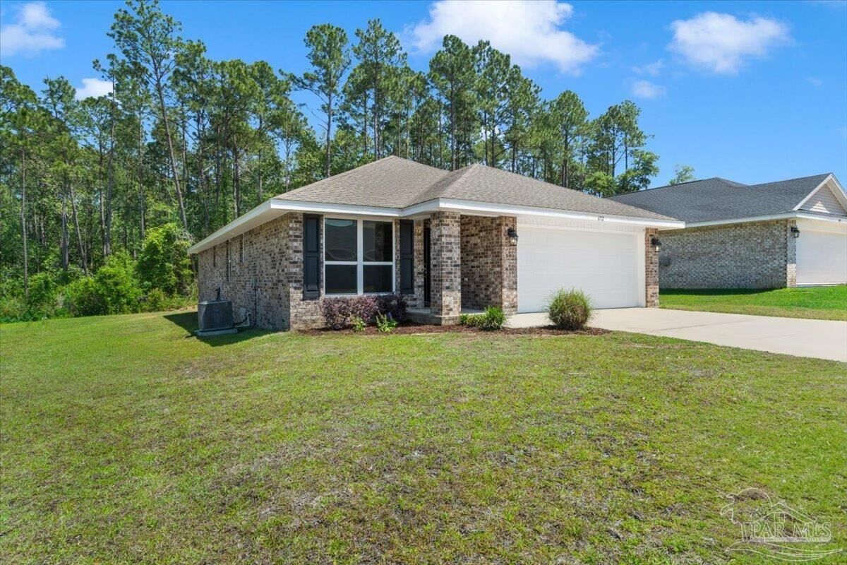 Property Photo:  6712 Anchors Aweigh Ln  FL 32526 