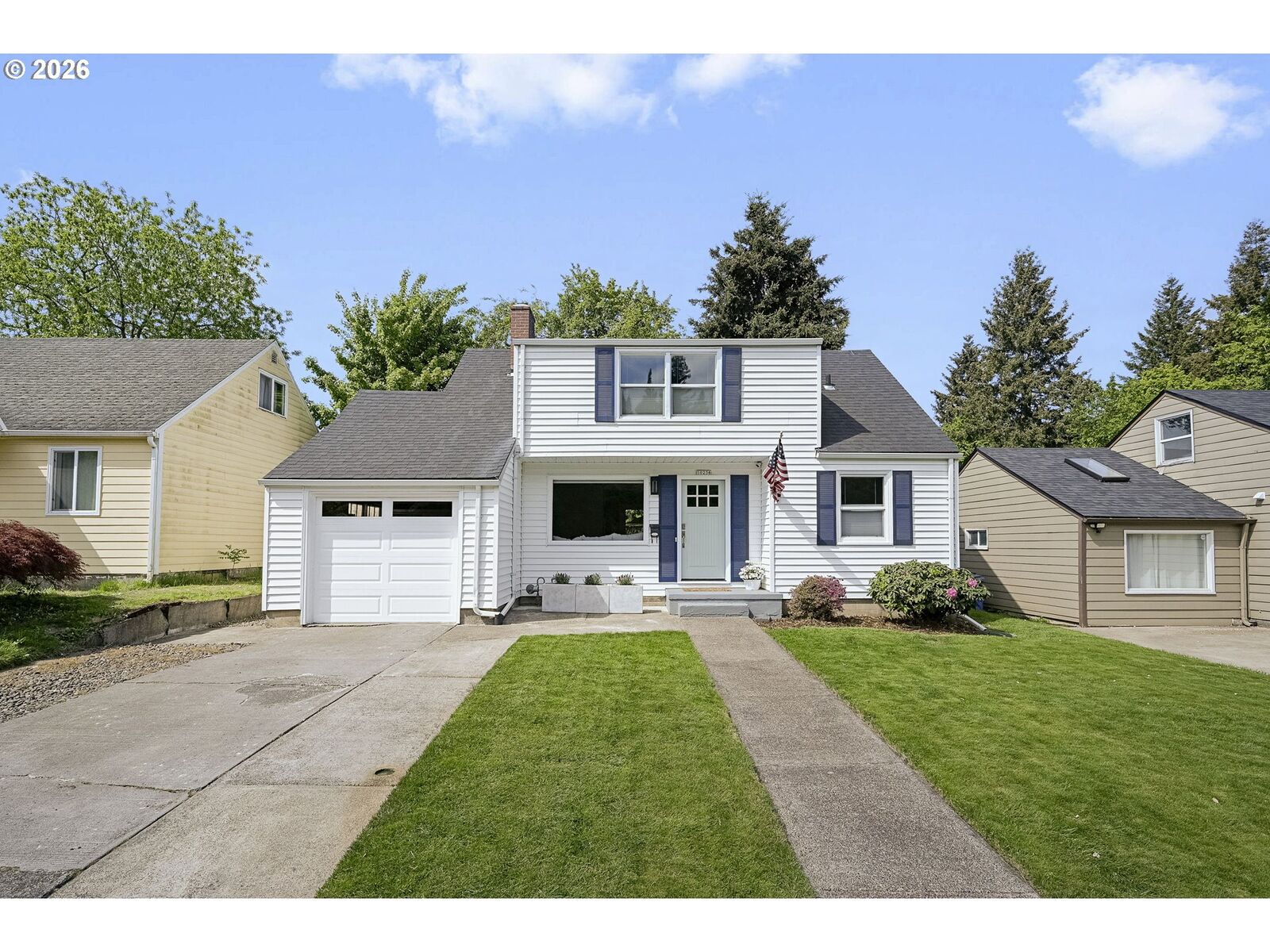 Property Photo: 10236 N Smith St OR 97203