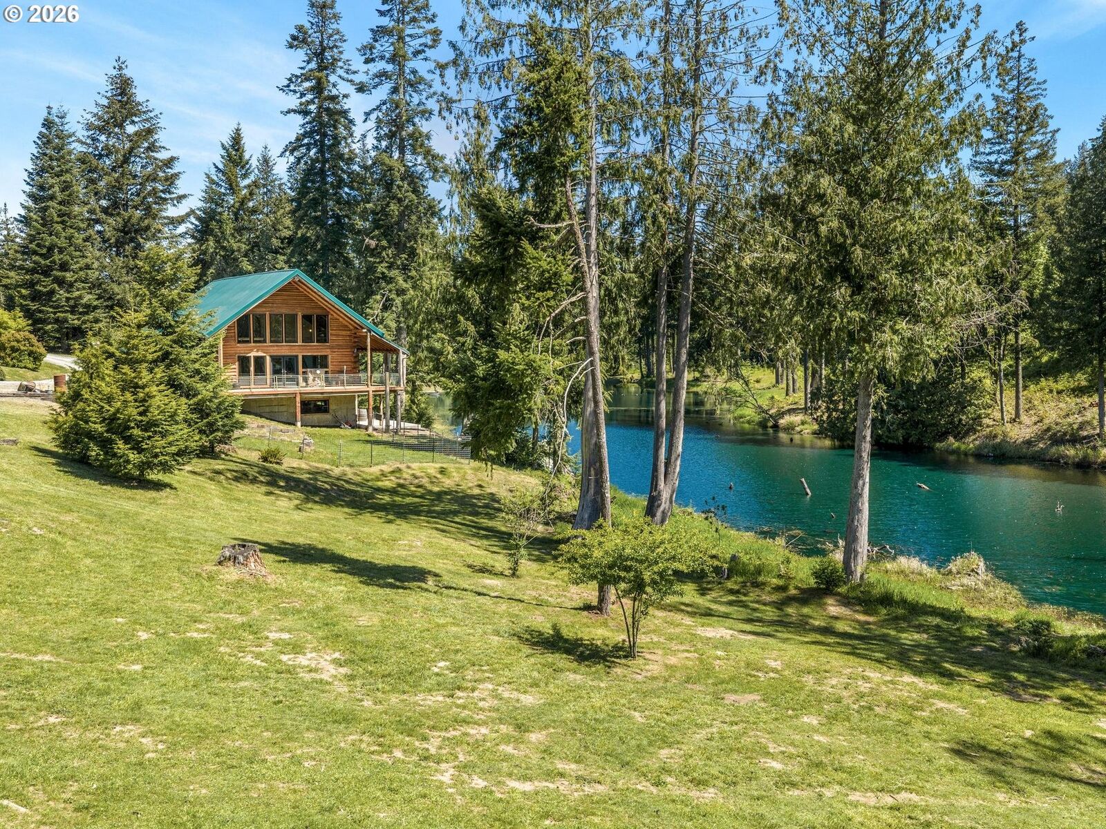 Property Photo:  38342 S Sawtell Rd  OR 97038 