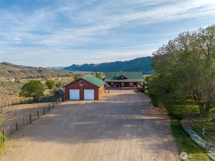 Property Photo:  112  Pine Creek Road  WA 98855 