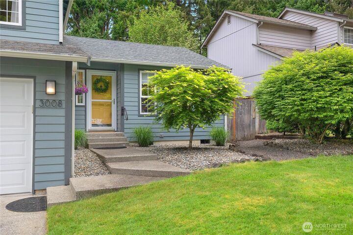 Property Photo: 3008 Applehill Court NE WA 98506