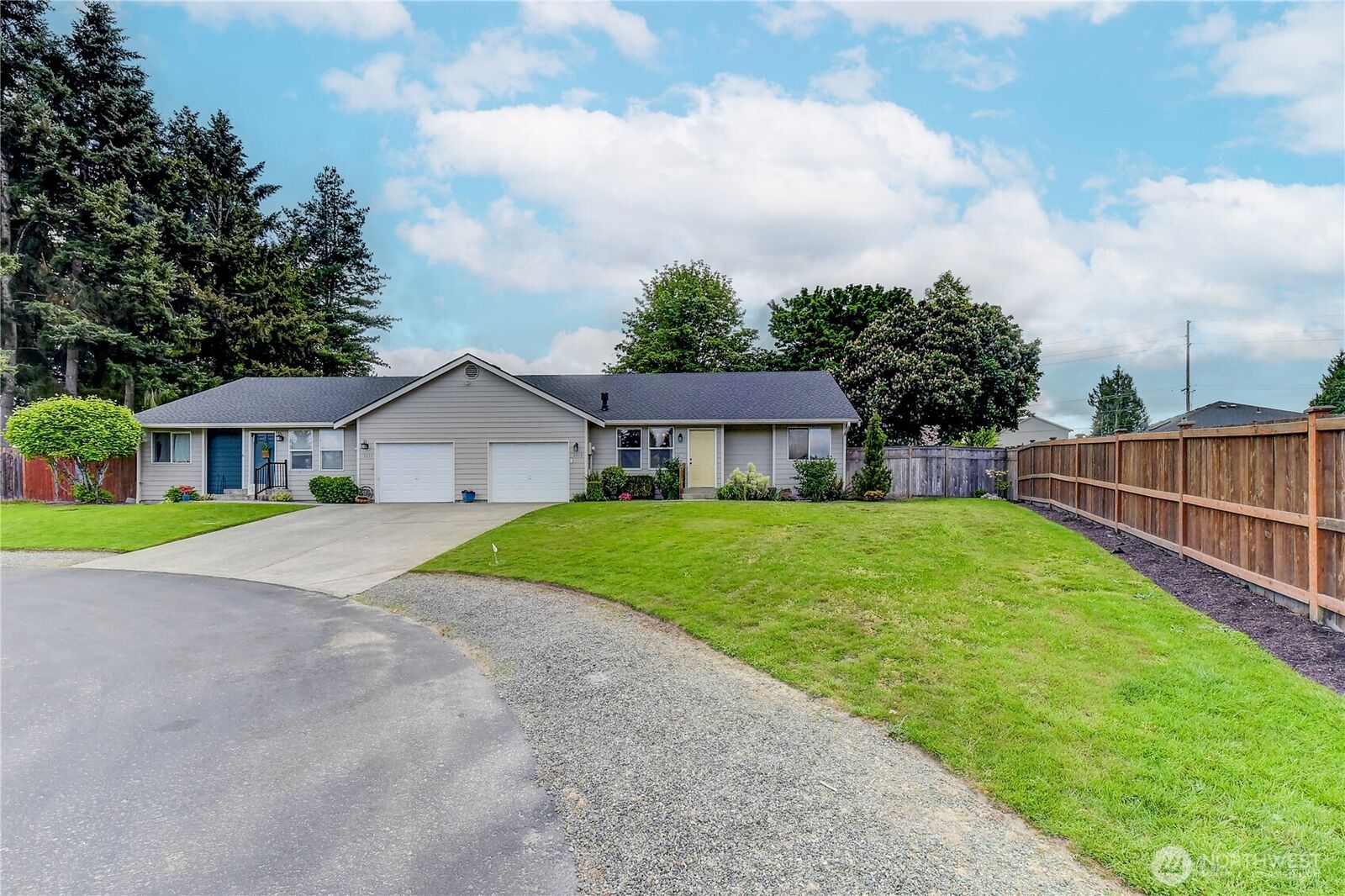 Property Photo: 3315 18th Street Pl SW WA 98373