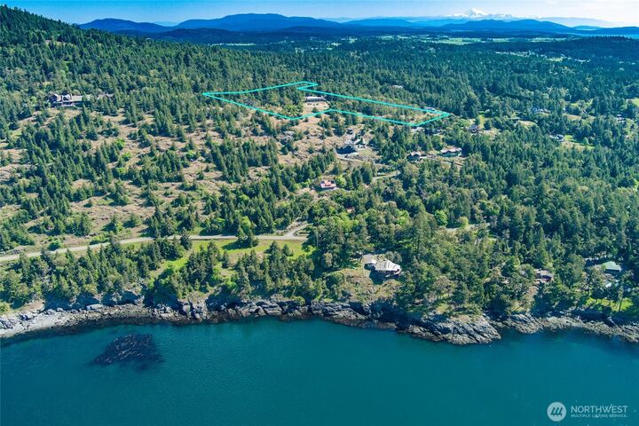 Property Photo:  653  Hannah Road  WA 98250 