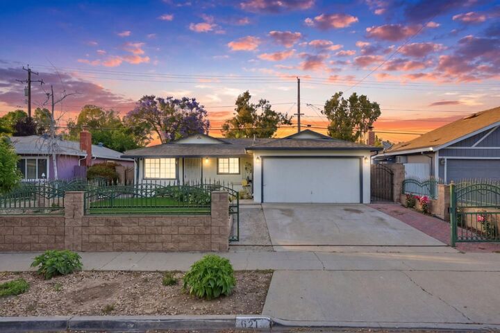 Property Photo:  621 Serenade Way  CA 95111 
