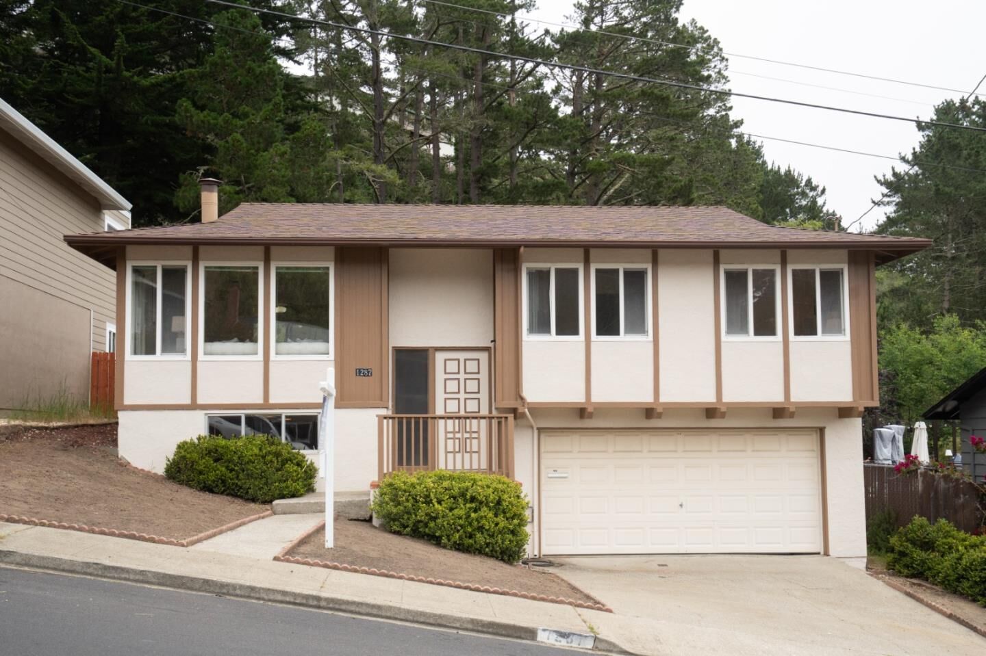 Property Photo:  1287 Lerida Way  CA 94044 