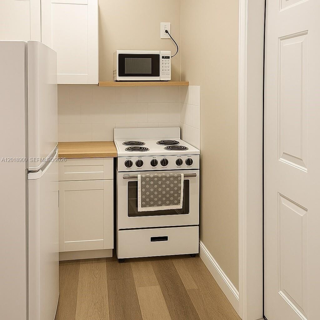 Property Photo:  8400 NW 25th St 2  FL 33322 
