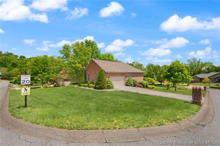 Property Photo:  306 Wooded Valley Drive  IN 47150 
