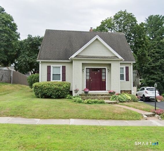 Property Photo:  90 Harvard Avenue  CT 06451 