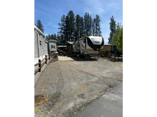 Property Photo: 222 Tall Pine S #89 Loop WA 99180