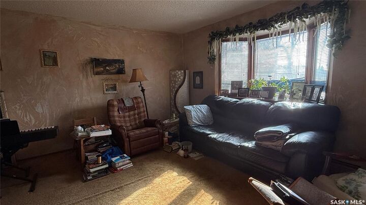 Property Photo: 1632 101st Street SK S9A 1G9