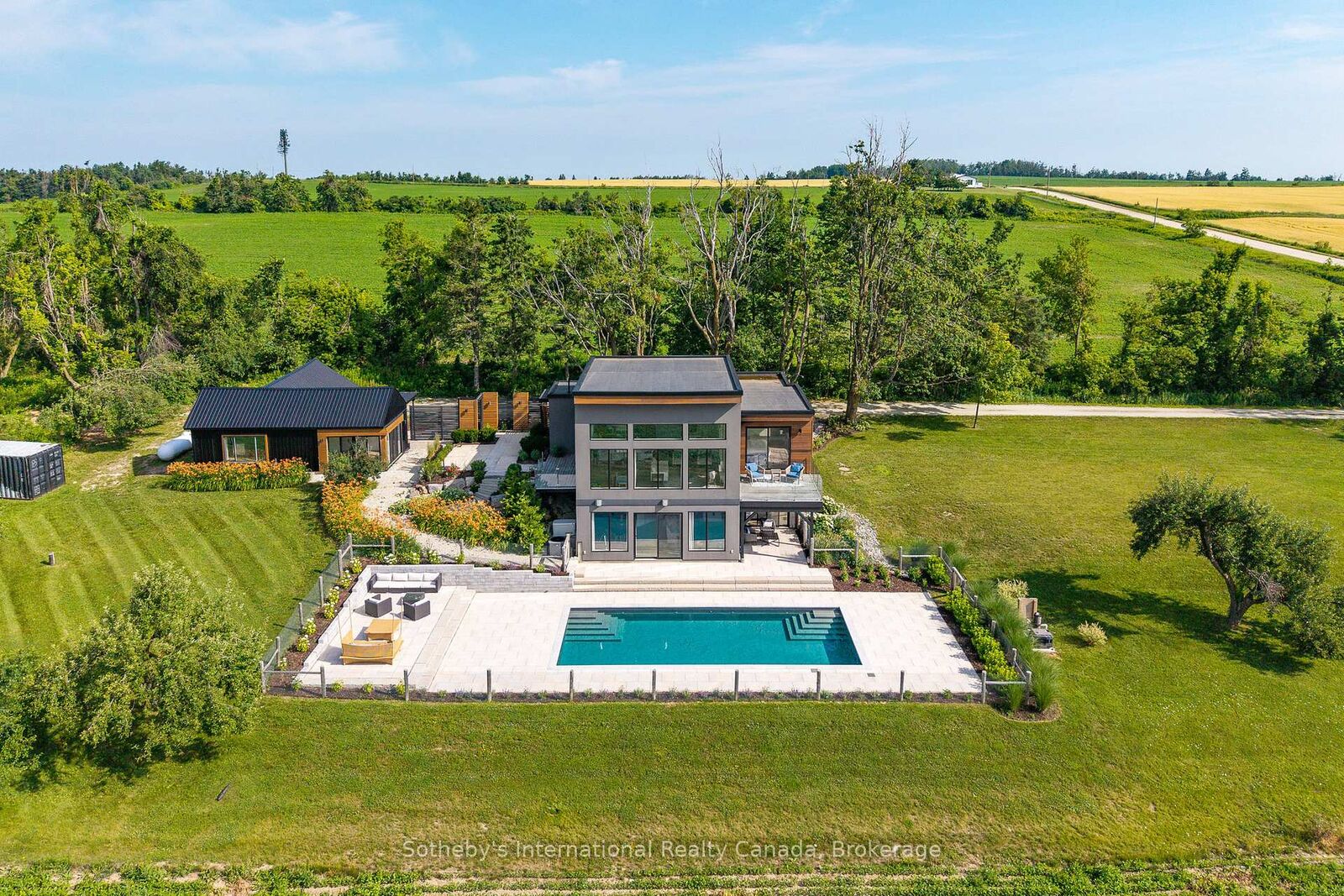 Property Photo: 2566 5 Concession N/A S ON L0M 1G0
