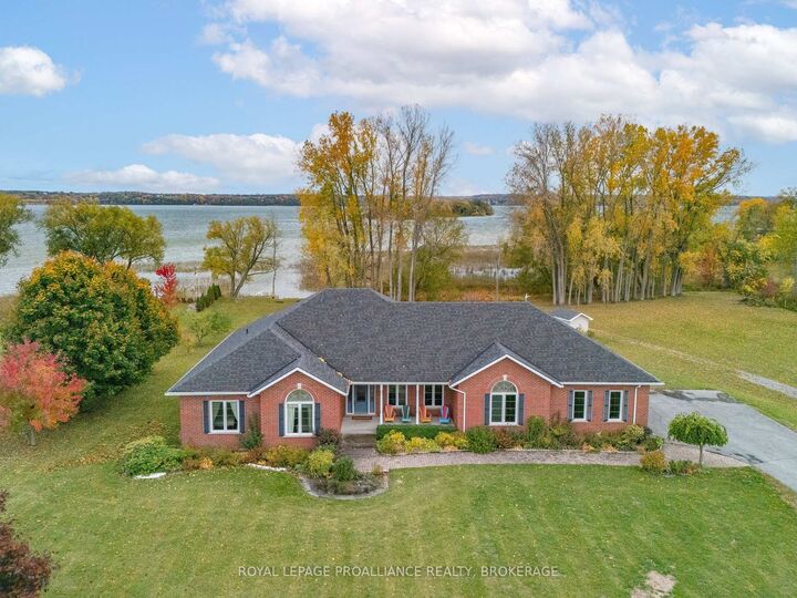 Property Photo: 116 Schenk Street ON K0H 1G0