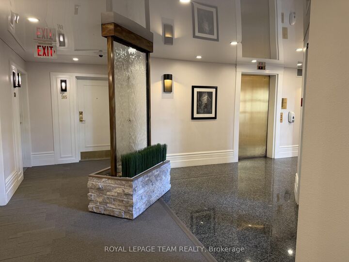 Property Photo: 550 Cambridge Street S 102 ON K1S 5N3