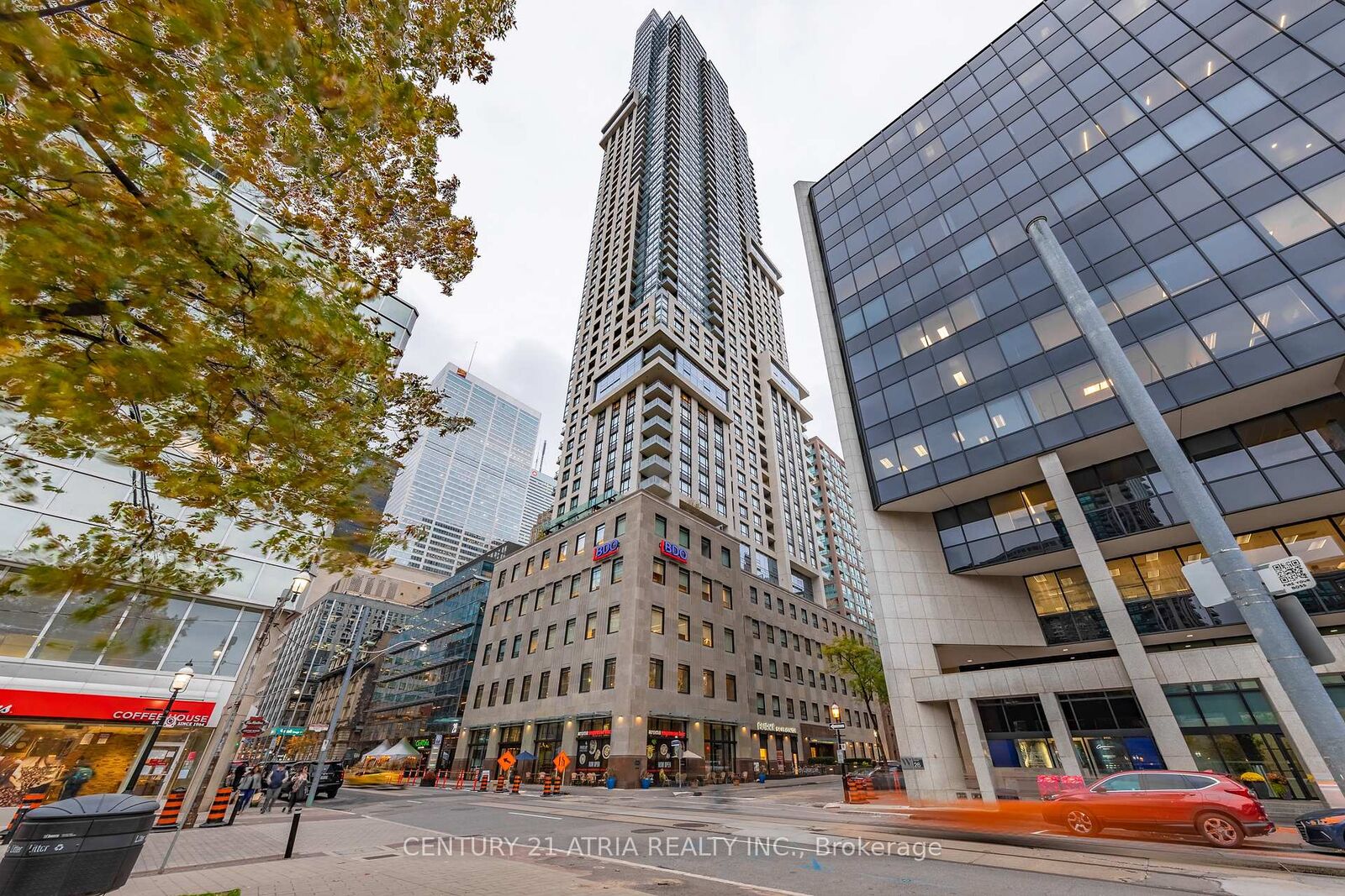 Property Photo: 88 Scott Street 1801 ON M5E 0A9