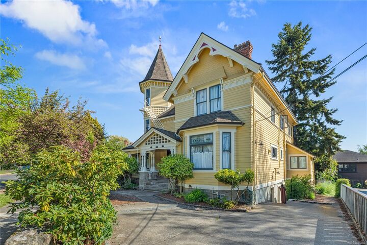 1171 Rockland Ave — photo 1
