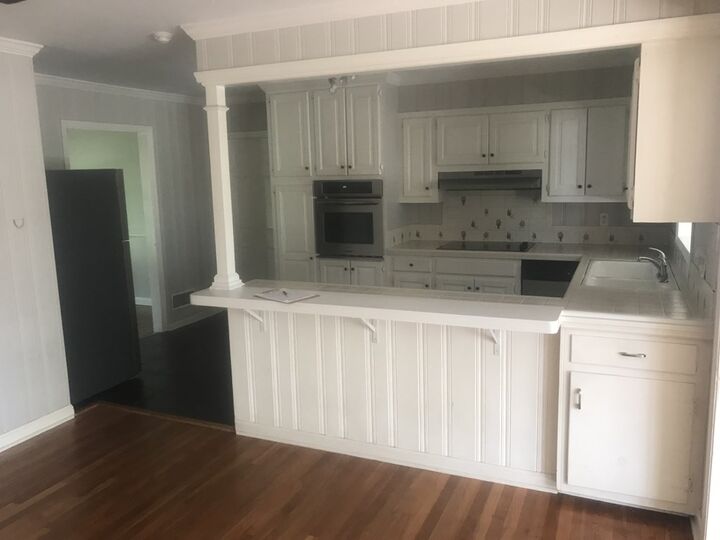 Property Photo:  1906 Robinhood Road  GA 31707 