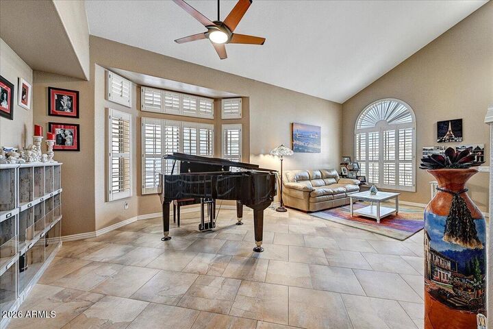 Property Photo: 1054 E Golden Court AZ 85225