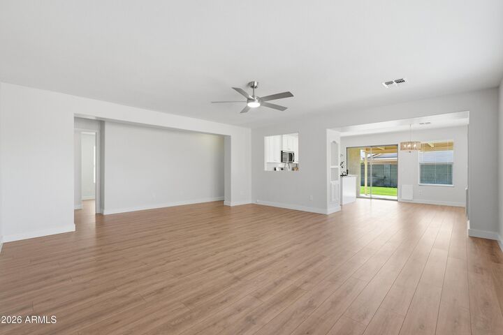 Property Photo:  1007 S Slater Circle  AZ 85206 