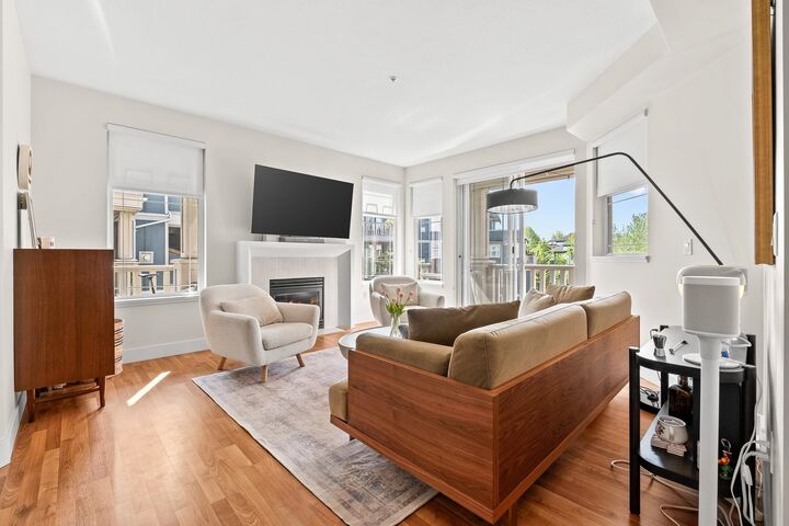 Property Photo: 15368 16A Avenue 314 BC V4A 1S9