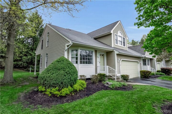 Property Photo:  33 Pond Brook Drive  NY 14059 