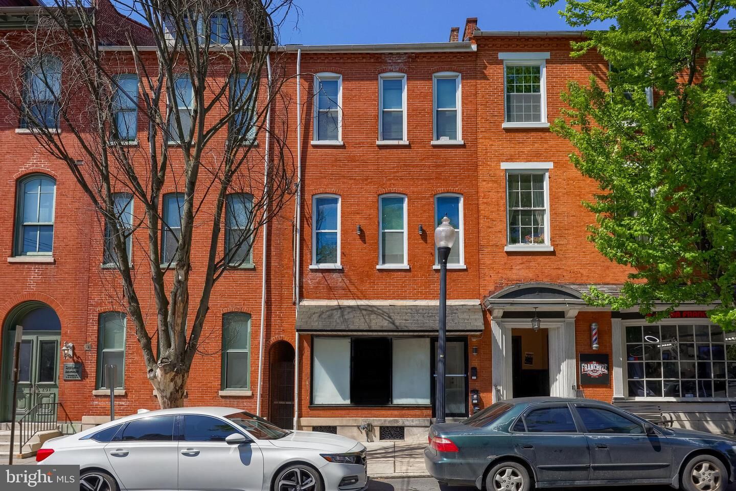 Property Photo: 205 E King Street PA 17602