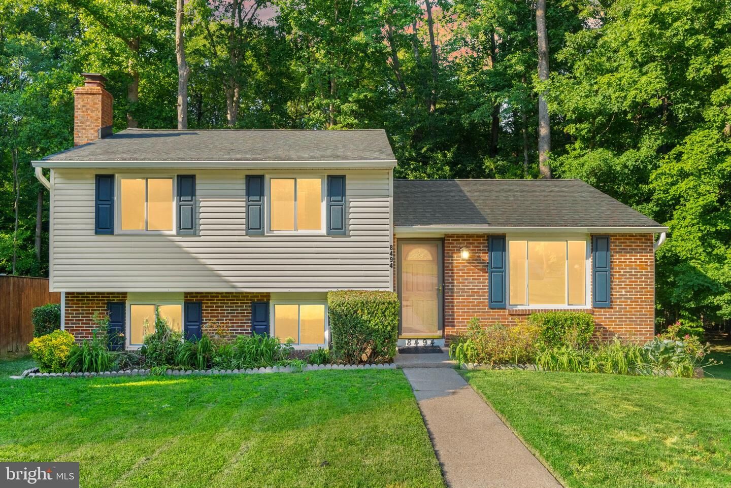 Property Photo: 8494 Summer Breeze Lane VA 22153