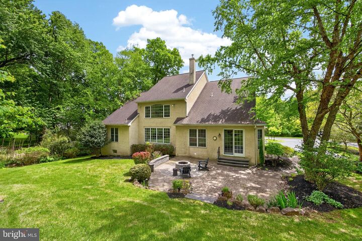 Property Photo: 28 Cherry Farm Lane PA 19382