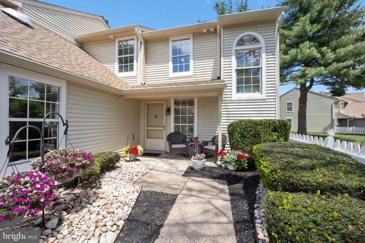 Property Photo:  1609 McNelis Drive  PA 18966 