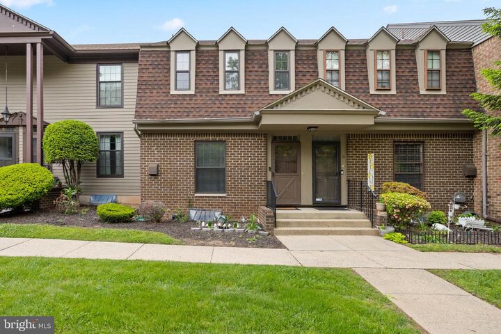 Property Photo:  323 Gill Lane  NJ 08830 