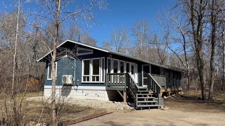 Property Photo:  15 Westshore Road  MB R0E 2A0 