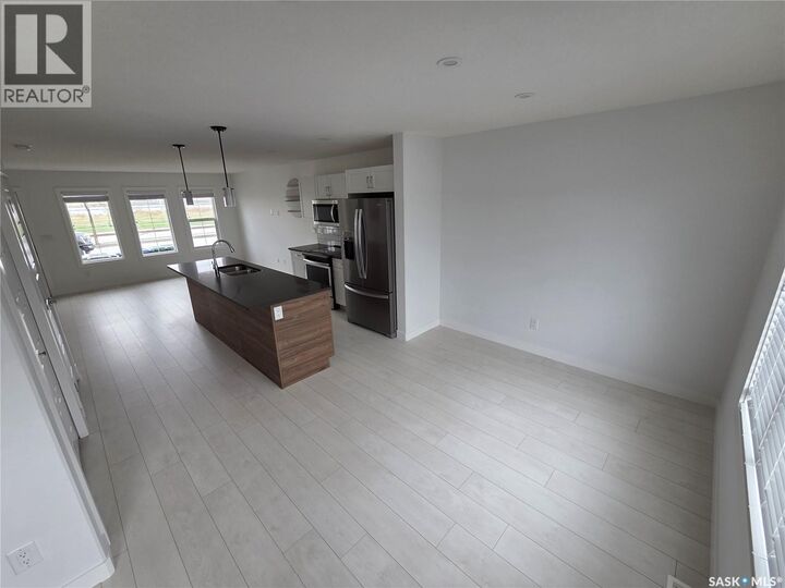 Property Photo:  324 McOrmond Drive  SK S7V 0W9 