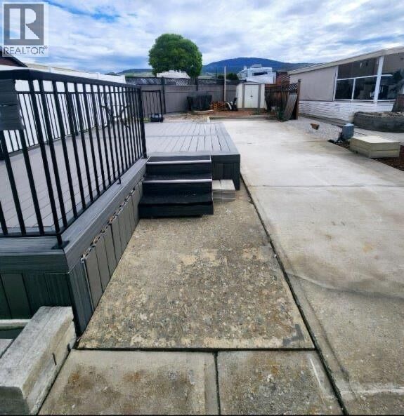 Property Photo:  415 Commonwealth Road 98  BC V4V 1P4 