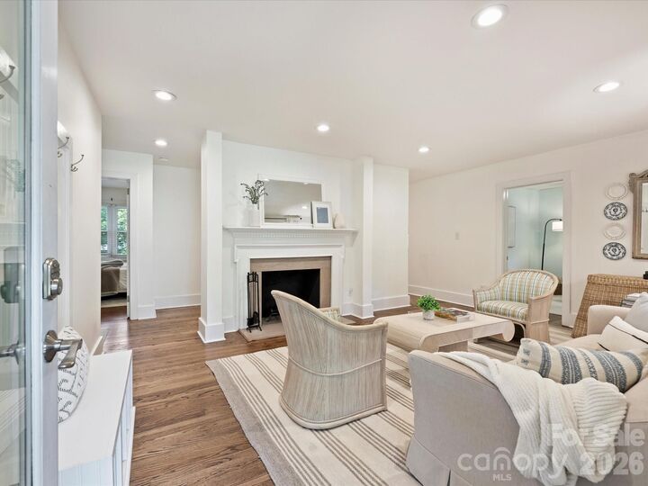 Property Photo:  6610 Burlwood Road  NC 28211 