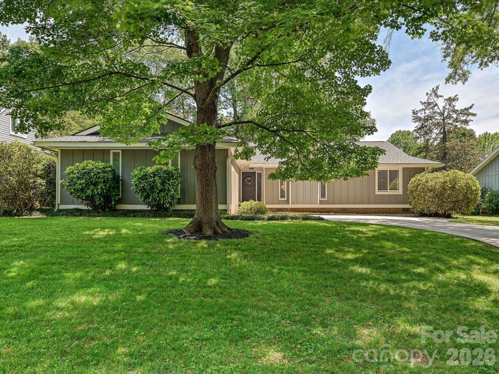Property Photo:  1130 Cameo Court  NC 28270 
