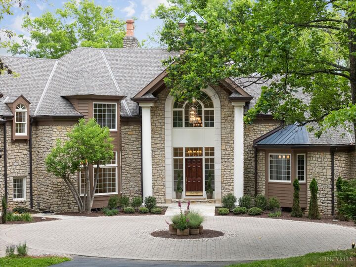 Property Photo:  8690 Hopewell Road  OH 45242 