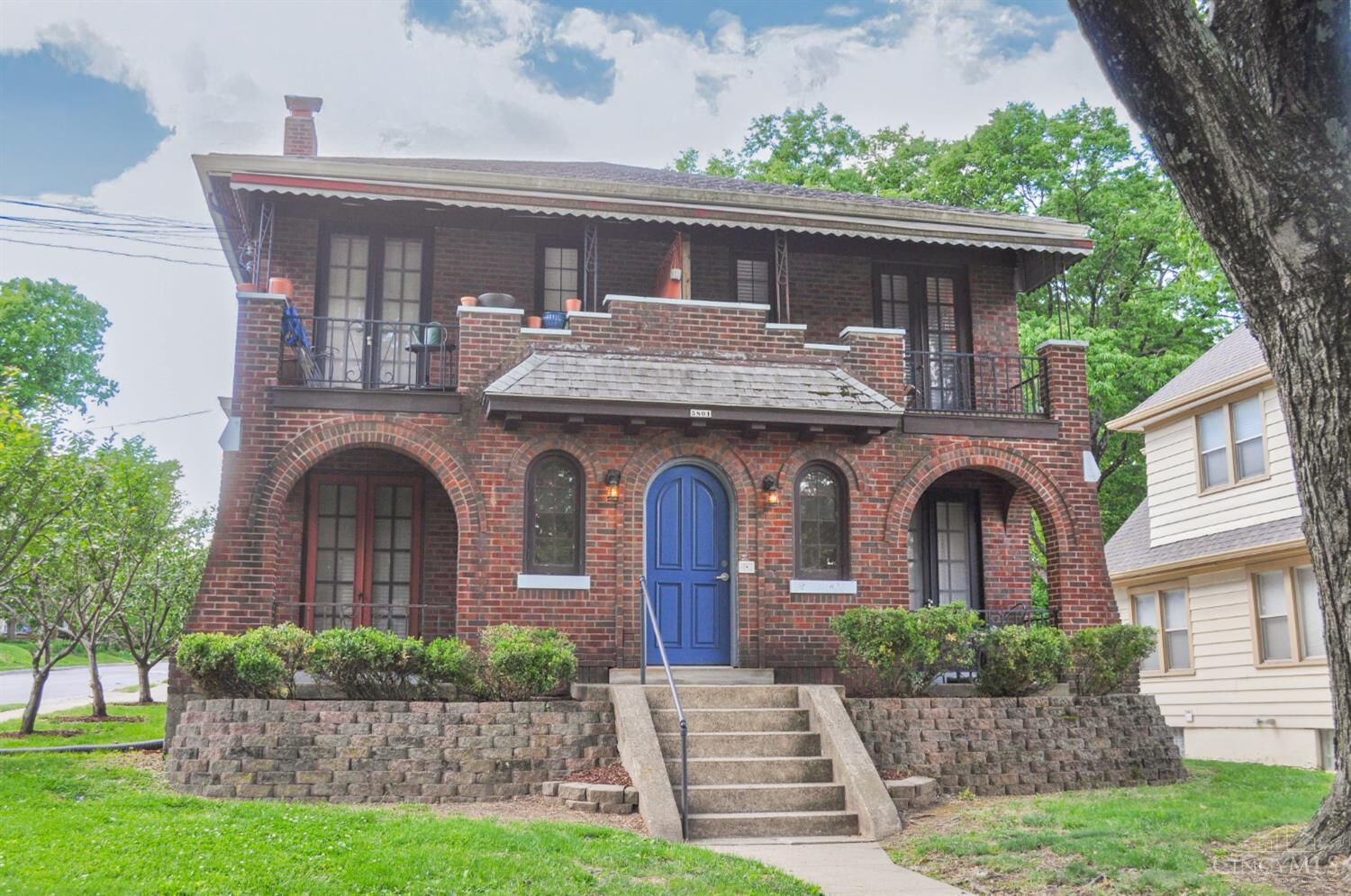 Property Photo:  5801 Ridge Avenue  OH 45213 