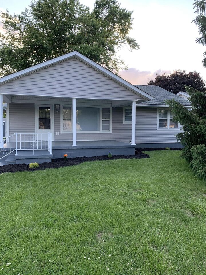 Property Photo:  375 Kingston Pike  OH 43113 
