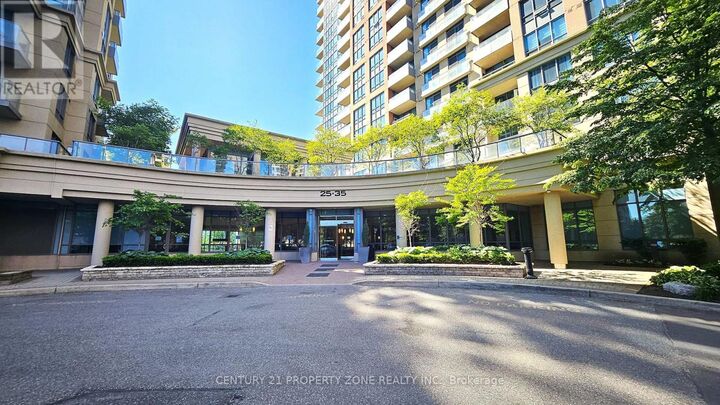 Property Photo:  25 Viking Lane 2448  ON M9B 0A1 